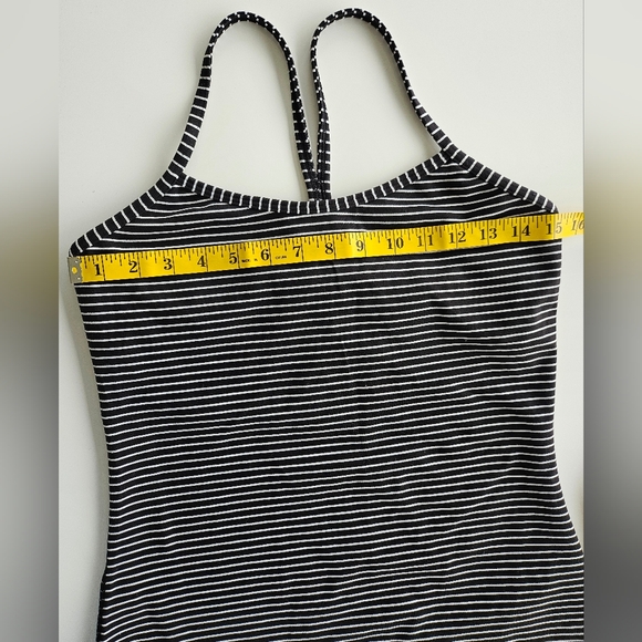 Lululemon Power Y Tank Top Black Gray Striped Sz 8 No Padding W1BROS - Picture 9 of 10